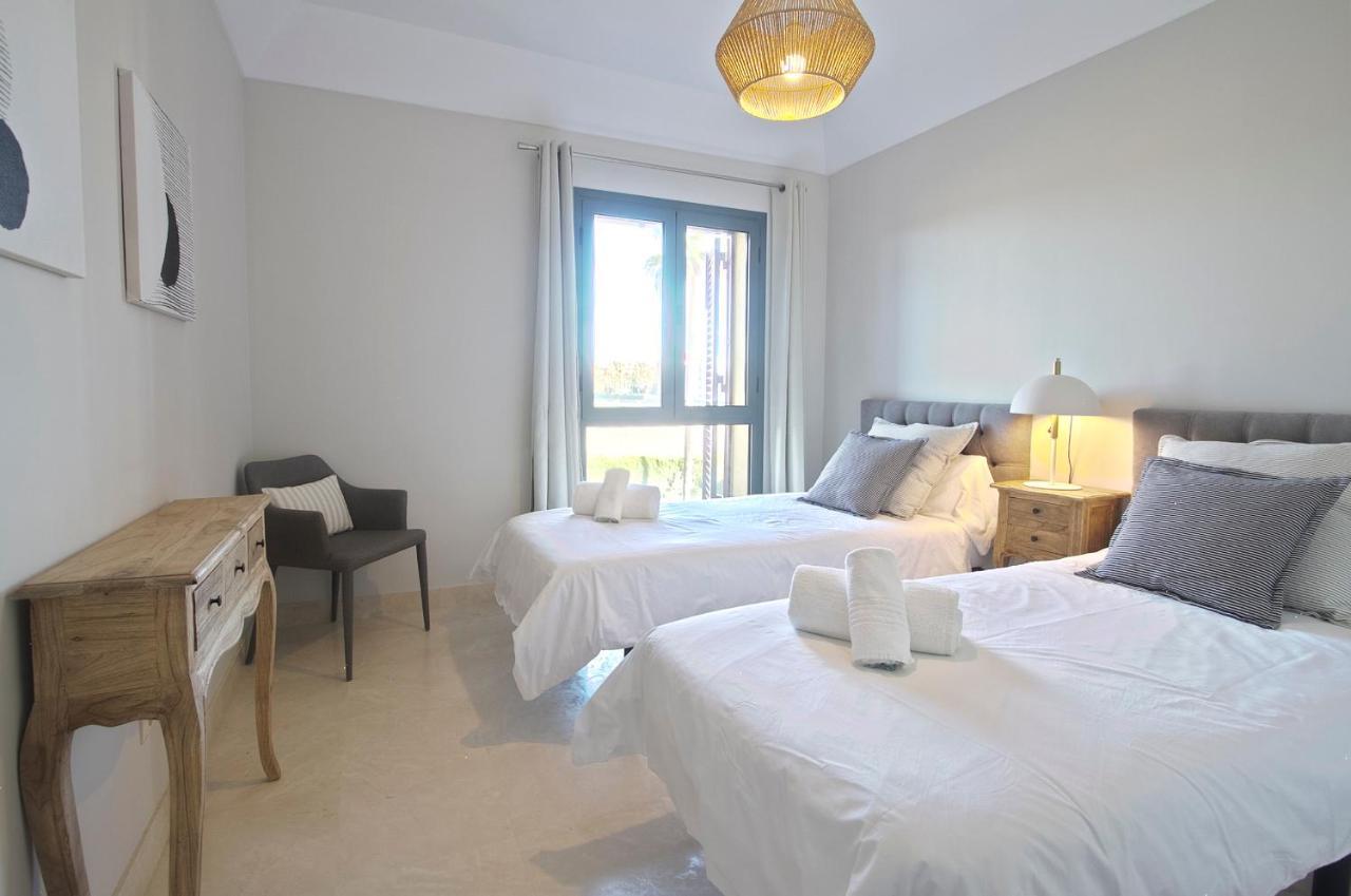 Sotogrande Alboaire- Waterfront Luxury 4 Bedroom Apt In The Marina Of 소토그란데 외부 사진