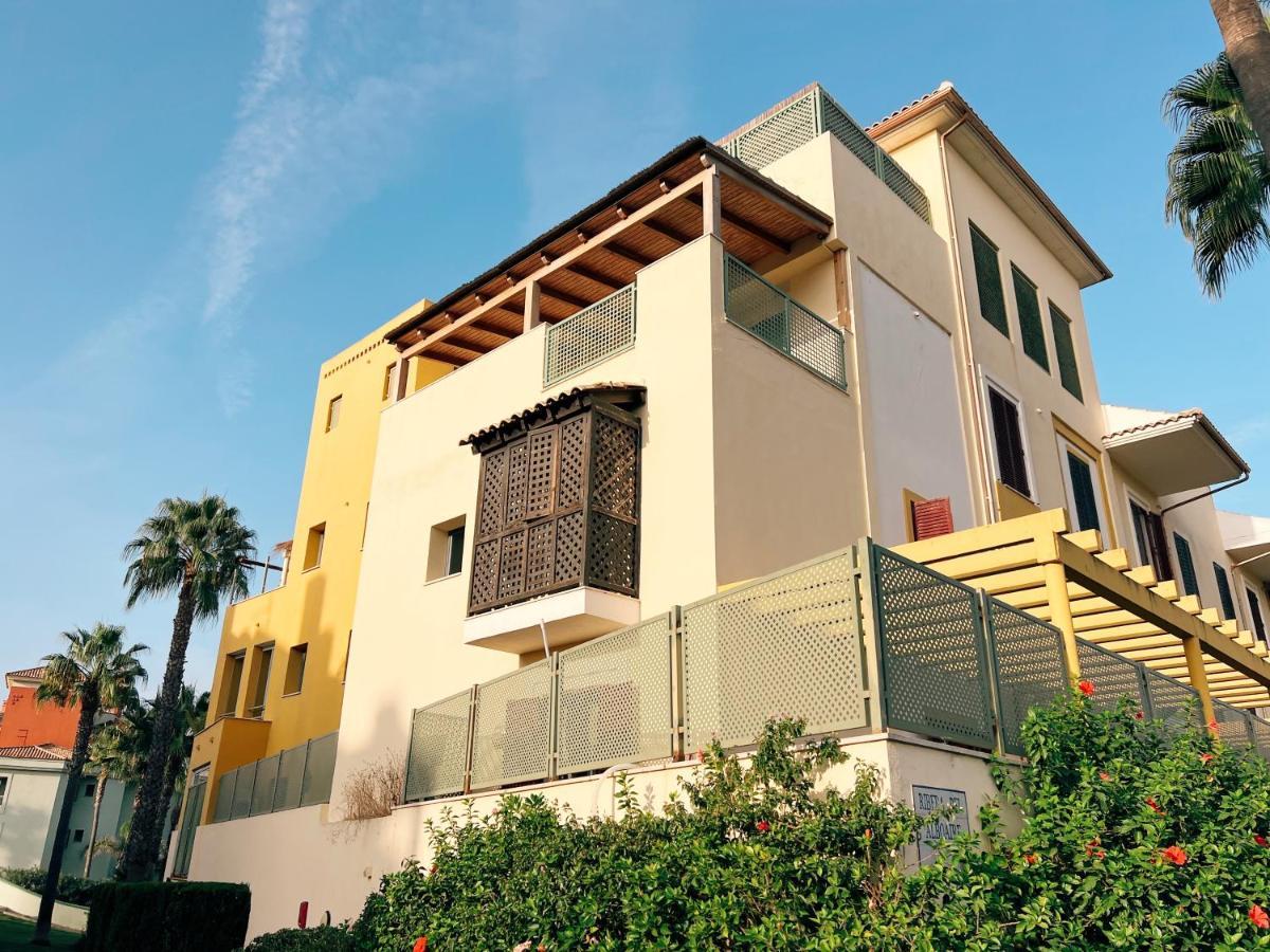 Sotogrande Alboaire- Waterfront Luxury 4 Bedroom Apt In The Marina Of 소토그란데 외부 사진