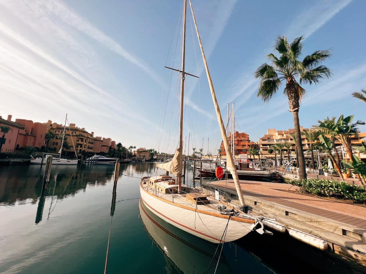 Sotogrande Alboaire- Waterfront Luxury 4 Bedroom Apt In The Marina Of 소토그란데 외부 사진